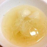 トロトロ仕上げ☆蕪と玉ねぎのコンソメスープ